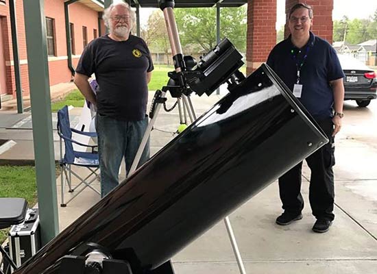 Tom Campbell and Tim Cowden with telescopes