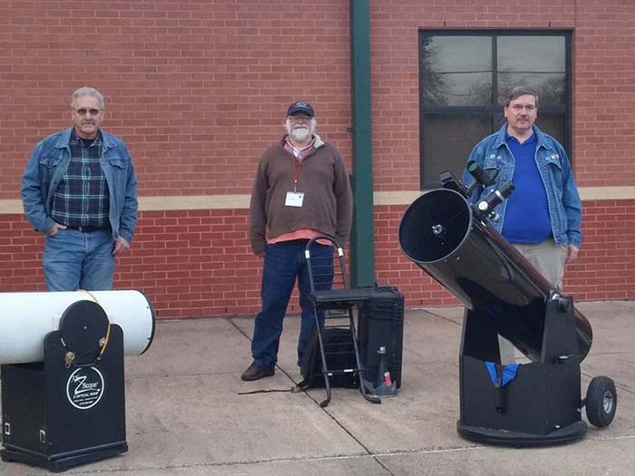 Tom Campbell and Tim Cowden with telescopes