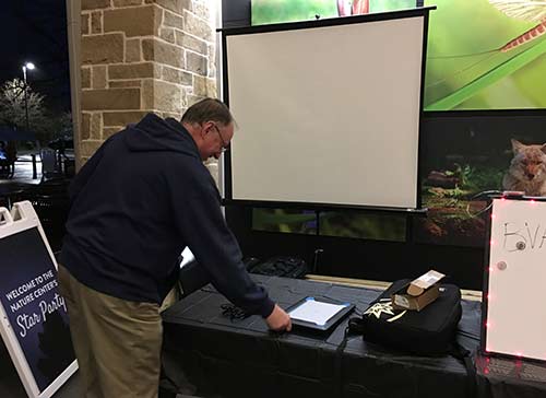 Jim sets up slideshow